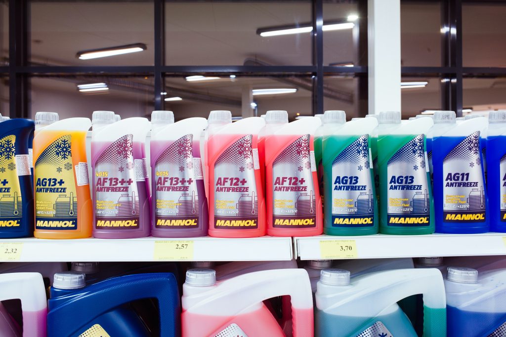 Cómo recargar el líquido refrigerante